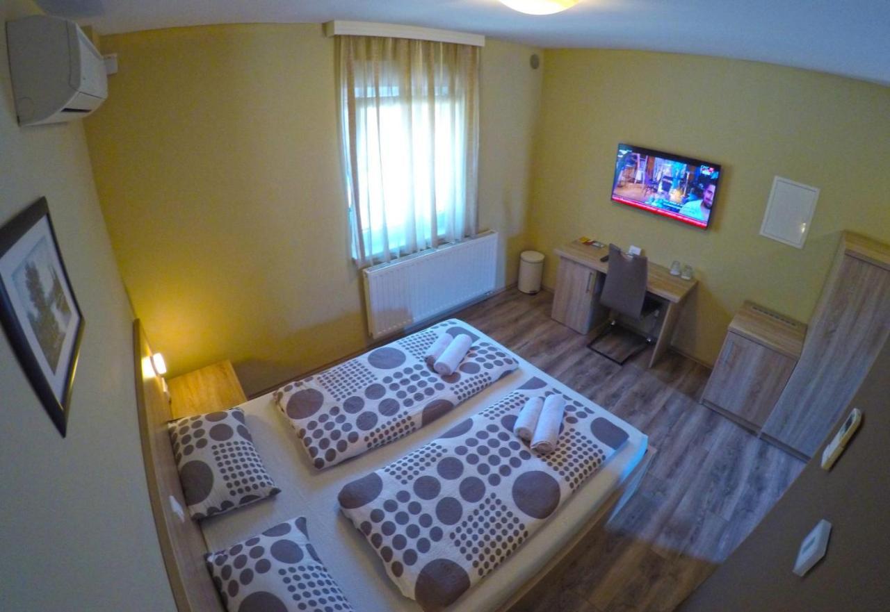 Apartments And Rooms Rea Sveti Martin Na Muri Eksteriør bilde