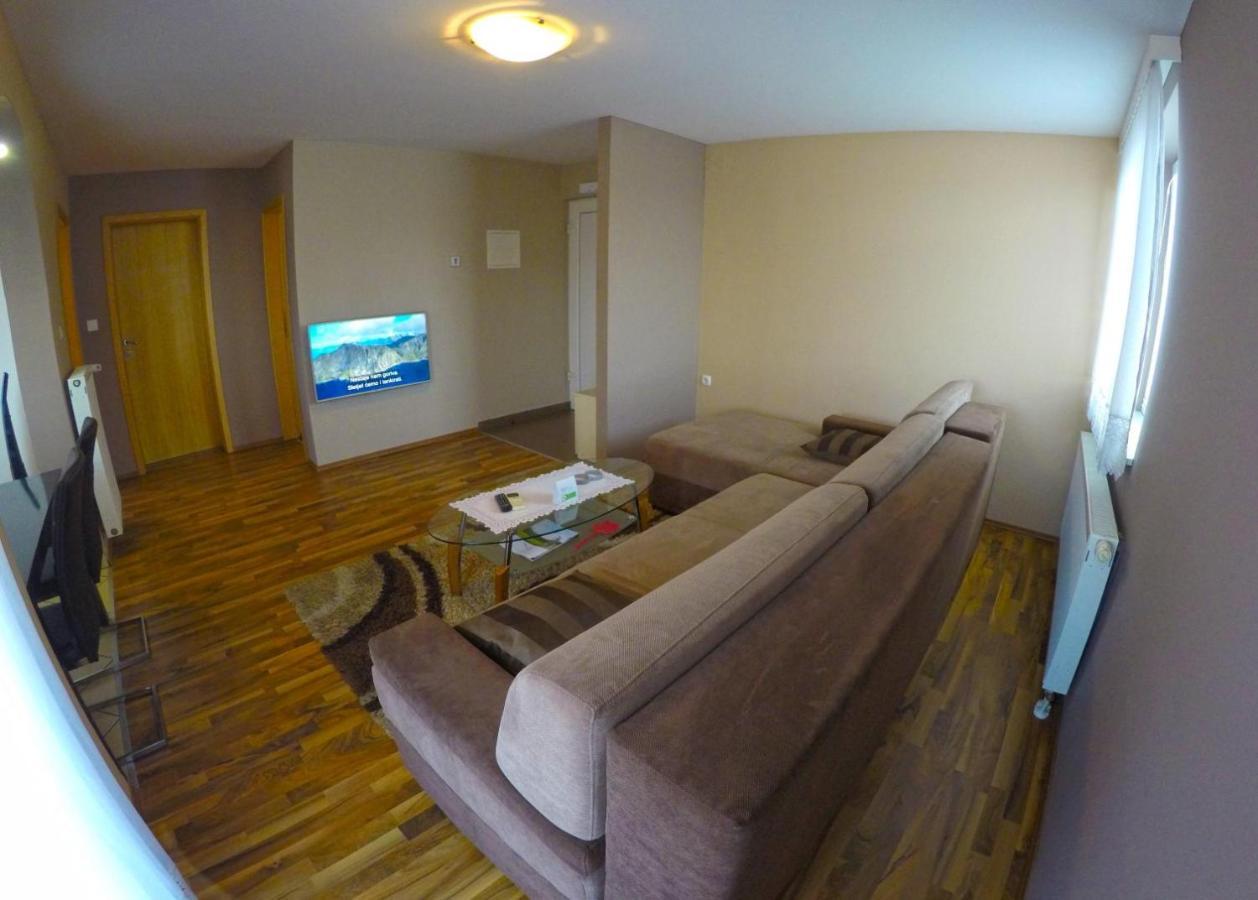 Apartments And Rooms Rea Sveti Martin Na Muri Eksteriør bilde