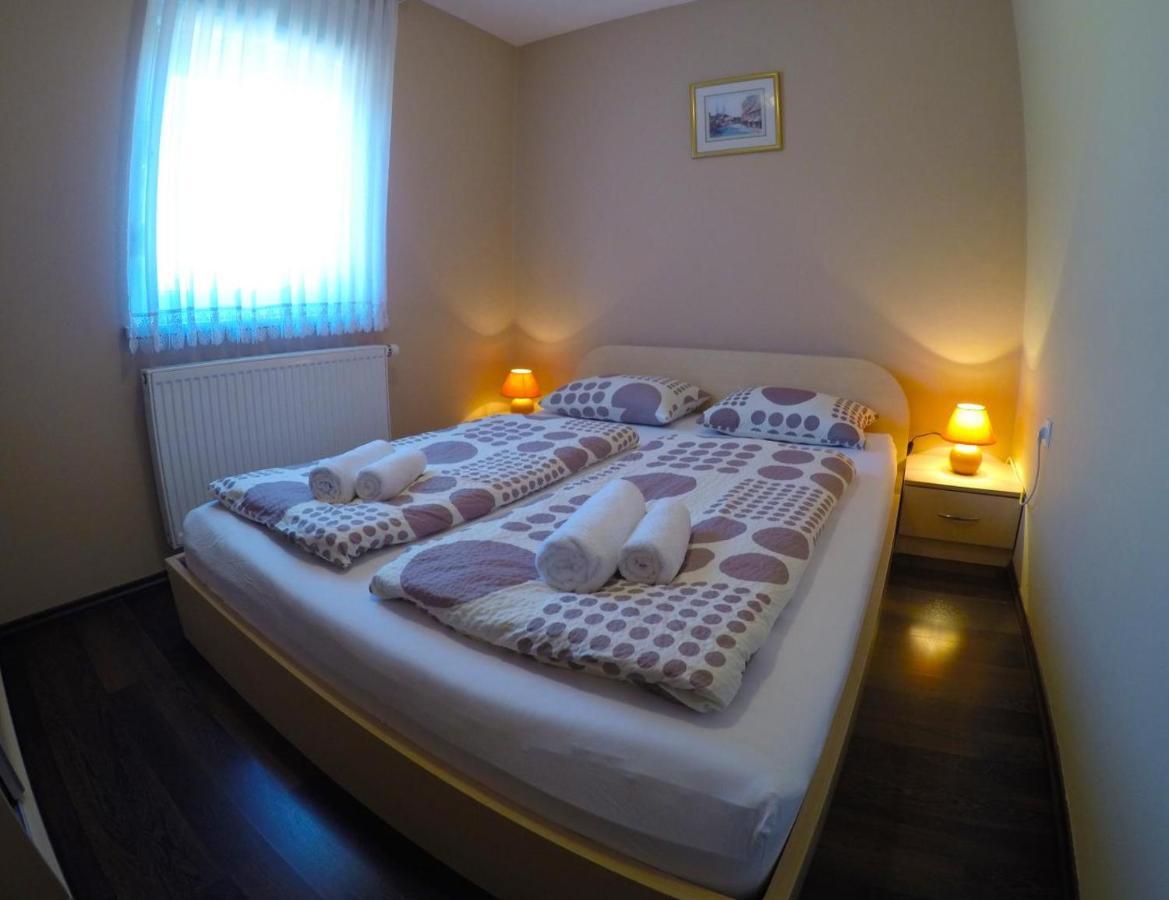Apartments And Rooms Rea Sveti Martin Na Muri Eksteriør bilde