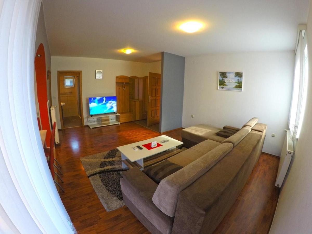 Apartments And Rooms Rea Sveti Martin Na Muri Eksteriør bilde
